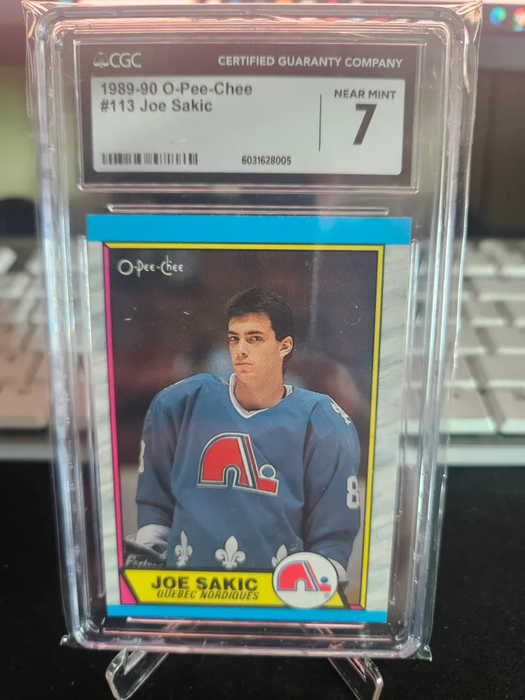 1989-90 O-Pee-Chee Joe Sakic #113 Hockey Card thumbnail