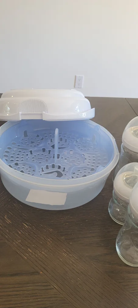 Philips Avent Bottle Sterilizer &  glass Bottles with hand pump image indicator(2)