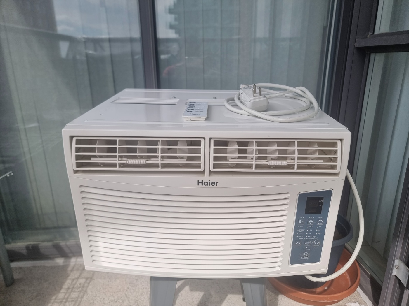 Haier 6000BTU Window Air Conditioner