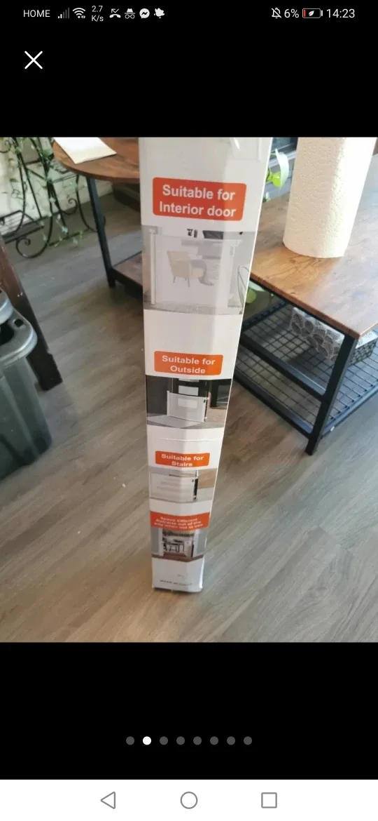 Retractable Safety Gate 55 inch - White image indicator(2)