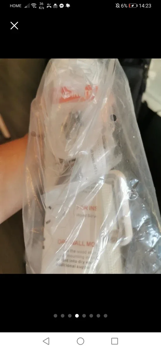 Retractable Safety Gate 55 inch - White image indicator(4)