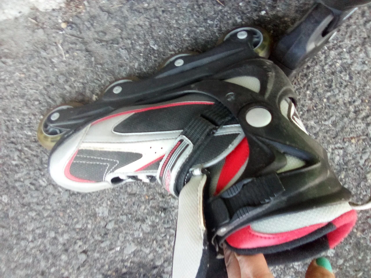 Bladerunner Inline Skates image indicator(2)