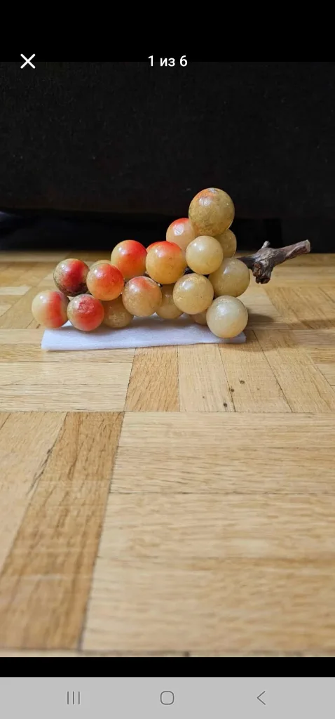 Italian Antique Vintage Grape Cluster Sculpture image indicator(3)