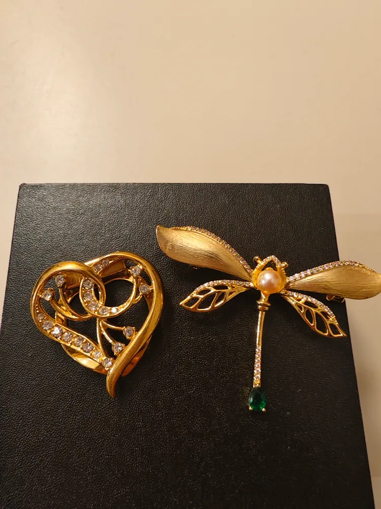 Dragonfly & Heart Brooches - Gold Tone thumbnail
