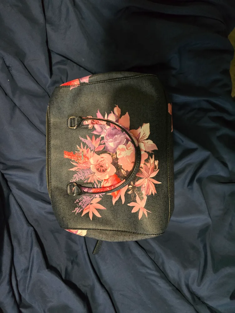 Guess Floral Print Handbag, Wallet & Cardholder Set image indicator(2)