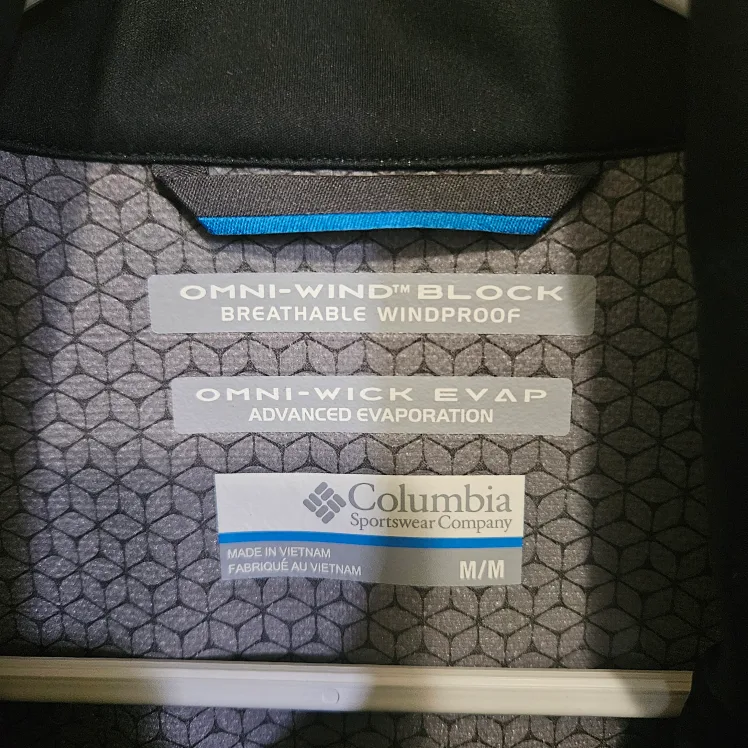 Columbia Black Jacket - Size M image indicator(2)