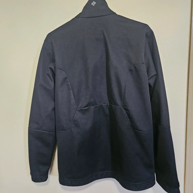 Columbia Black Jacket - Size M image indicator(3)