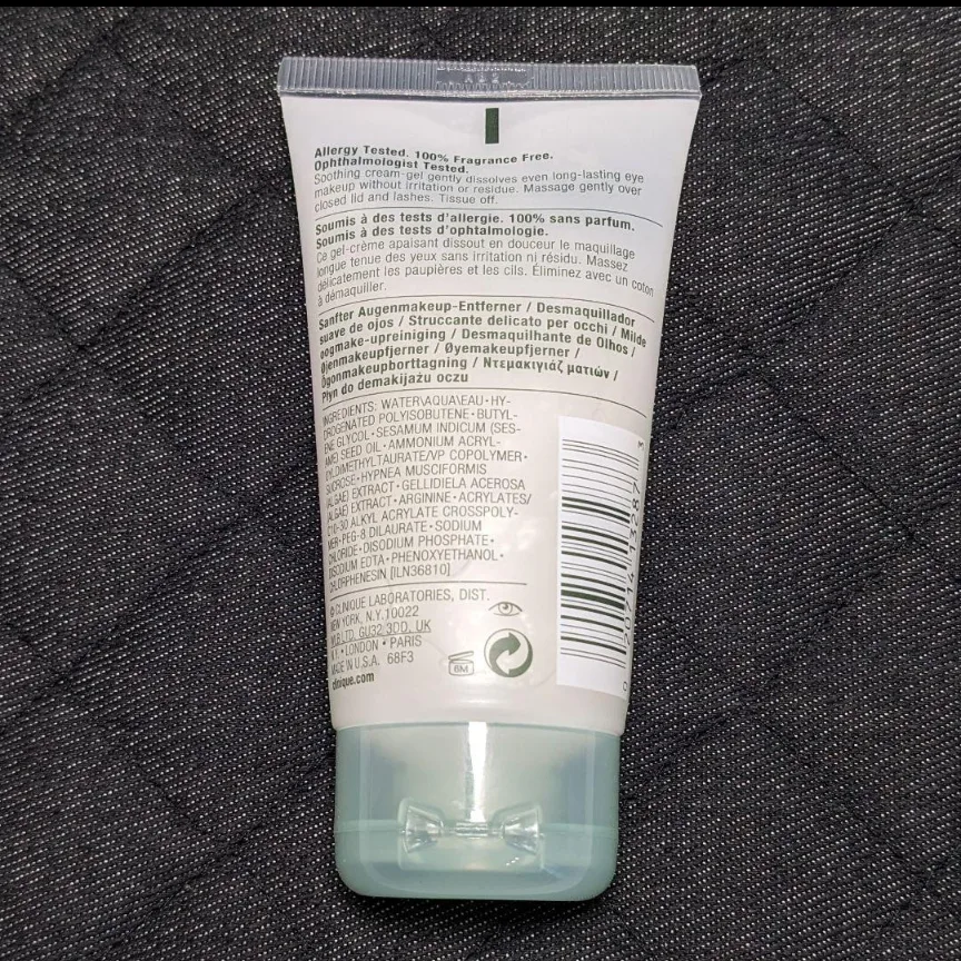 🇨🇦 Clinique Naturally Gentle Eye Makeup Remover image indicator(2)