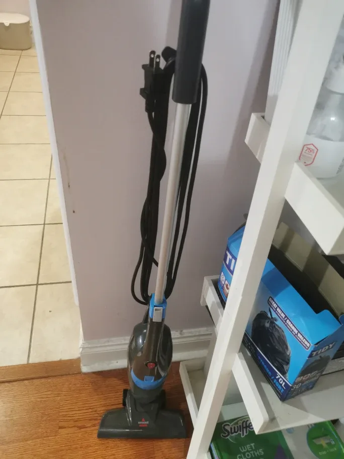 Bissell Steam Mop - Like New! thumbnail