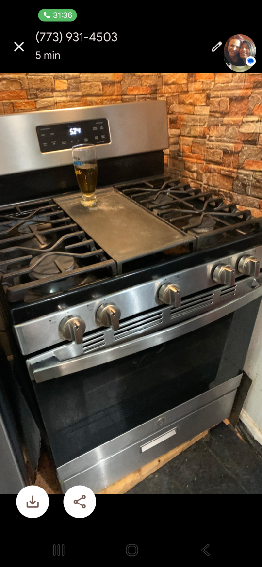 stove and fridge set