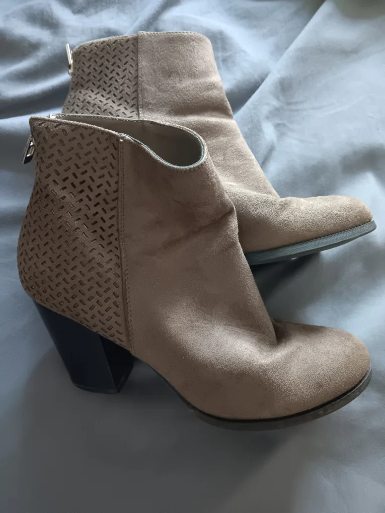 Vince Camuto Taupe Suede Ankle Boots - Size 8 thumbnail