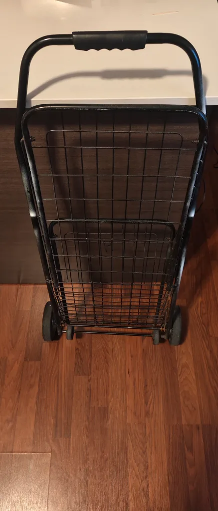 Folding Shopping Cart thumbnail