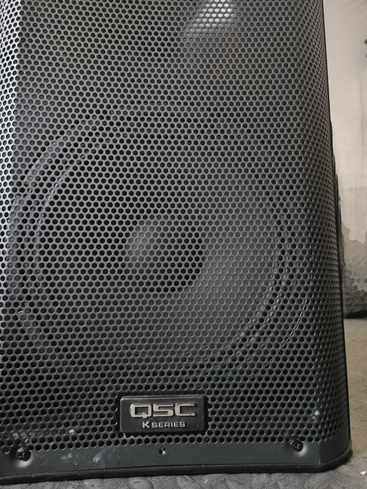 QSC K Series Black Loudspeaker - photo 2