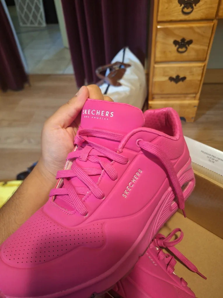 Sketchers Arch Fit Sneakers image indicator(5)