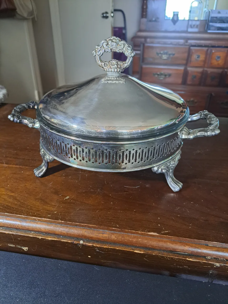 Oneida Silver Plated Casserole Dish thumbnail