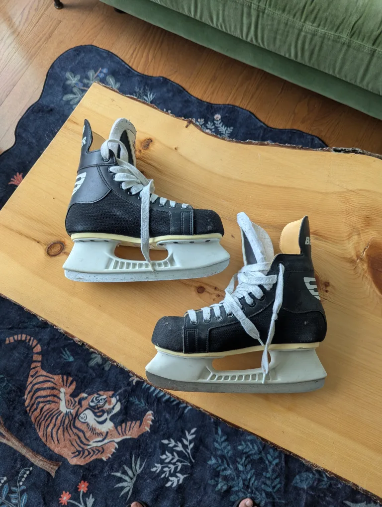 Bauer Impact 30 Hockey Skates thumbnail