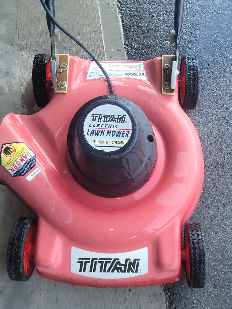 Titan 18" Electric Lawn Mower - photo 3
