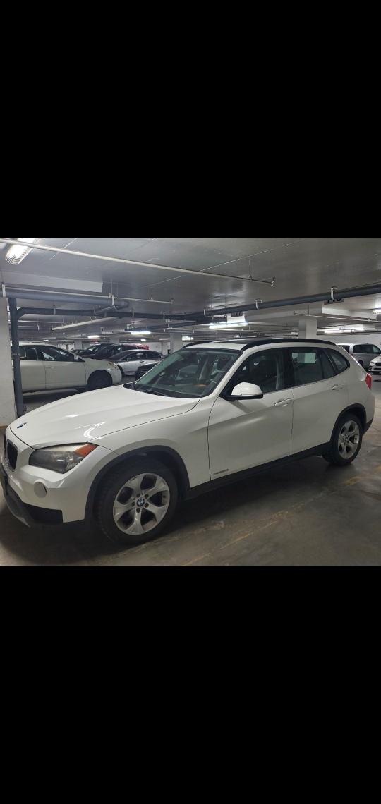 2013.BMW X1 x drive 28i  White SUV - photo 5