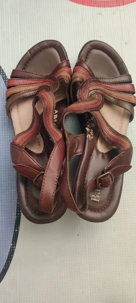 Bass Brown Leather Sandals - Size 7 image indicator(3)