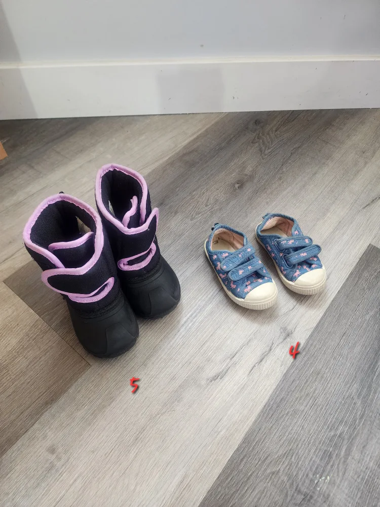 Kids Shoes Size 5 and 4 thumbnail