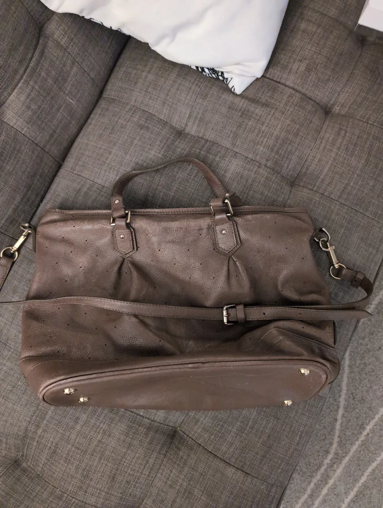 Brown Leather Louis Vuitton Handbag image indicator(3)