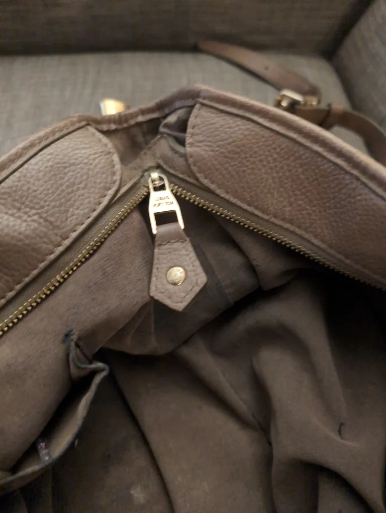 Brown Leather Louis Vuitton Handbag image indicator(5)