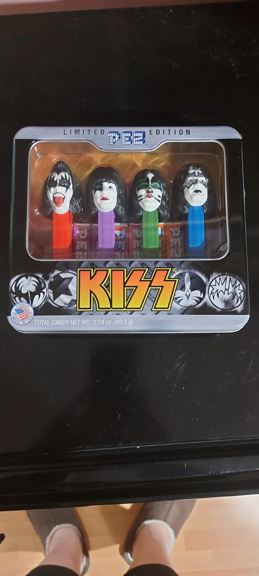KISS Pez Limited Edition Set image indicator(7)
