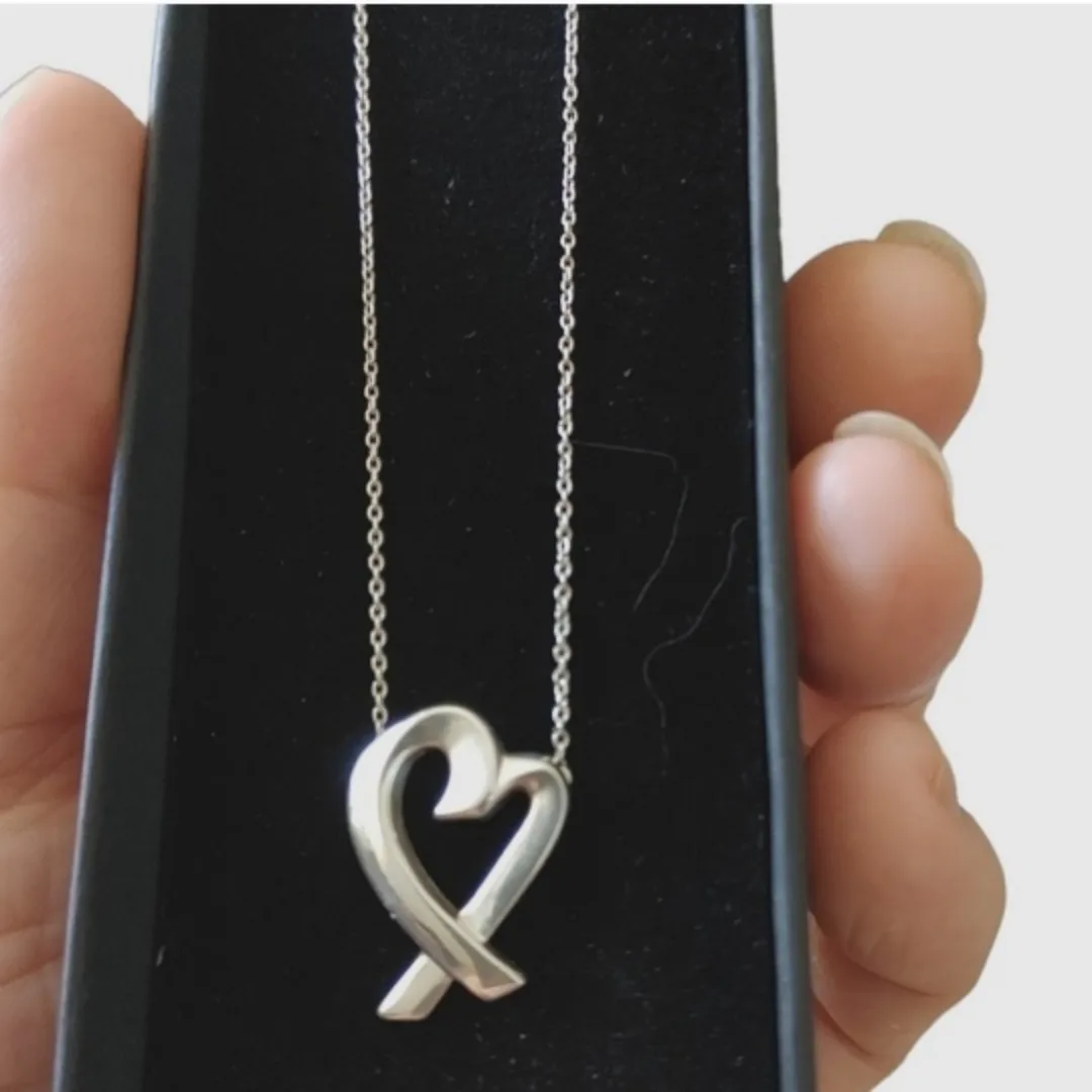 Tiffany & Co. Loving Heart Pendant Necklace image indicator(5)