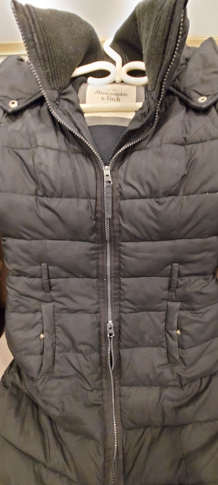 Abercrombie & Fitch Puffer Jacket - Size S - photo 4