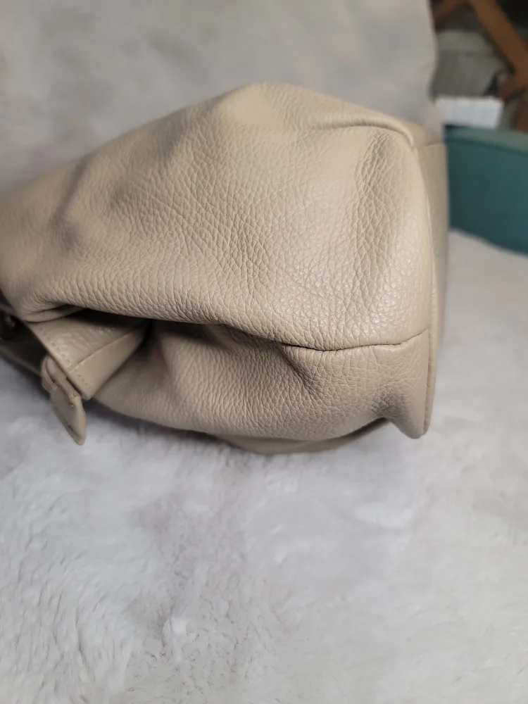 New Italian Leather handbag image indicator(10)