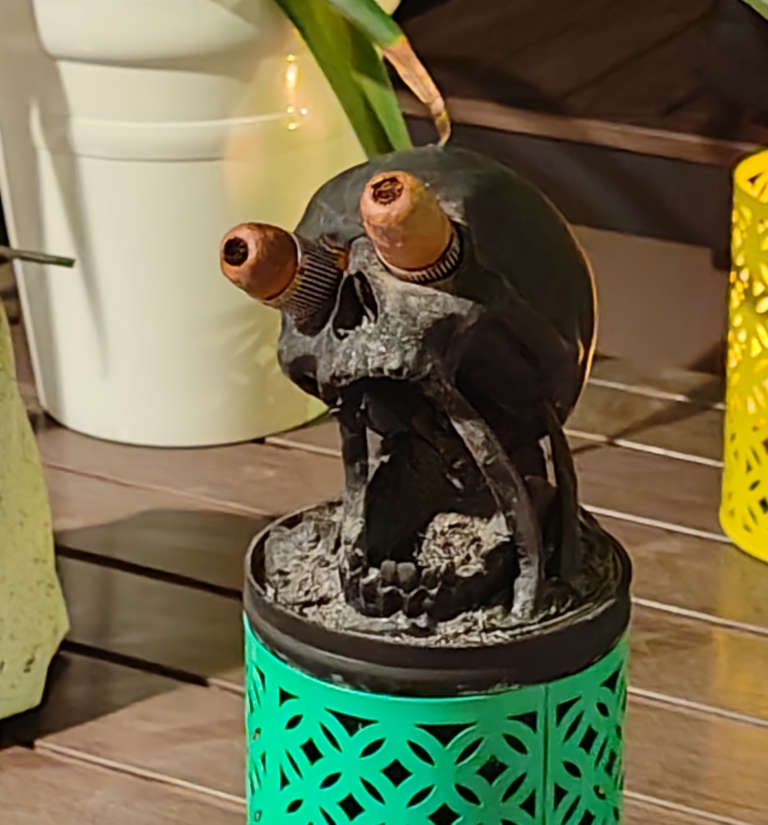 skull ashtray - photo 3
