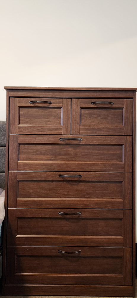 Wooden Dresser with 6 Drawers