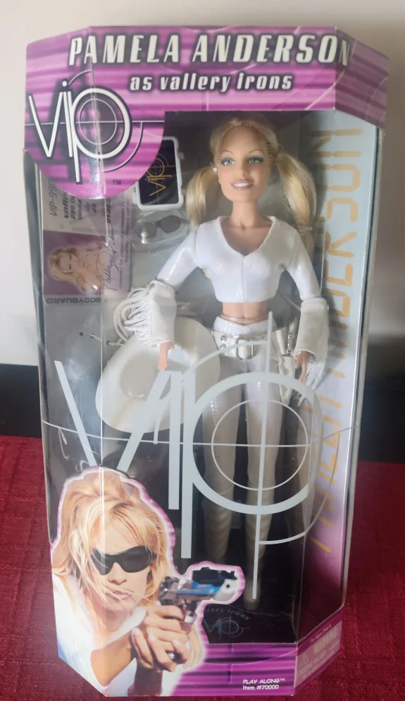 Vintage RARE Sealed New In Box VIP Pamela AndersonVallery Doll thumbnail