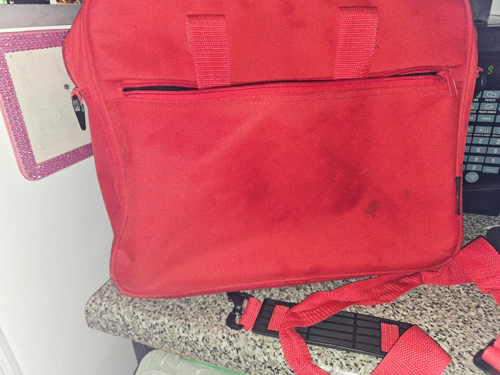 EyeSpy Laptop Bag Soft Carrying Case, Red 15 inch image indicator(2)