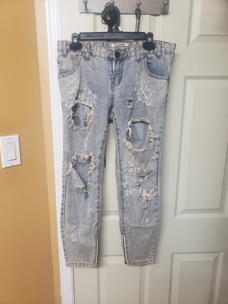 One x One Teaspoon FREEBIRDS Jeans Size 27