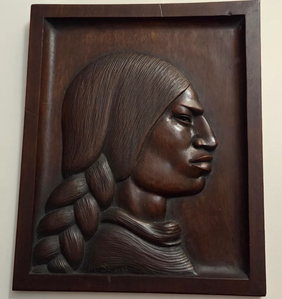 Vintage M. Saravia Wood Carving thumbnail