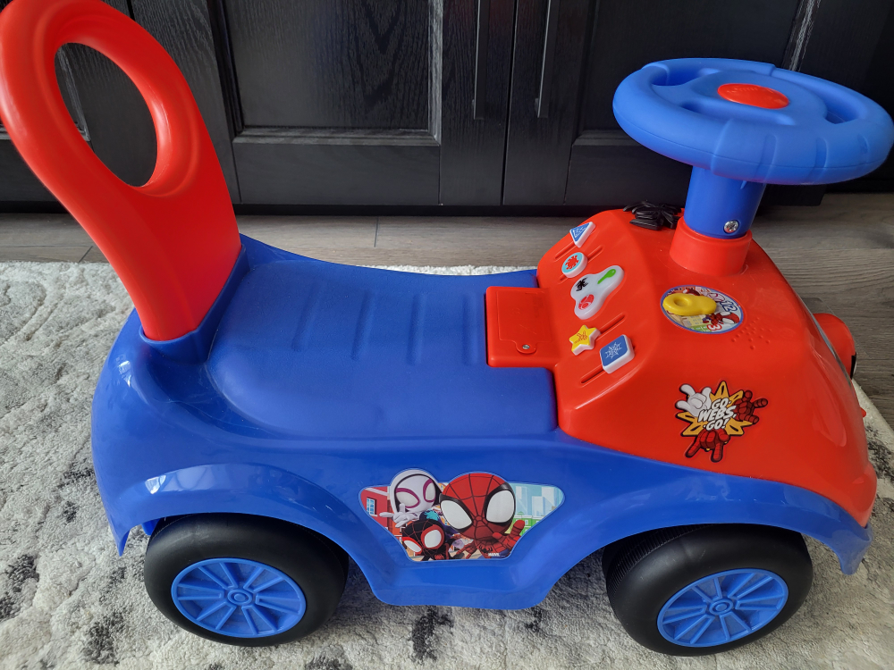 Spiderman Ride-On Car