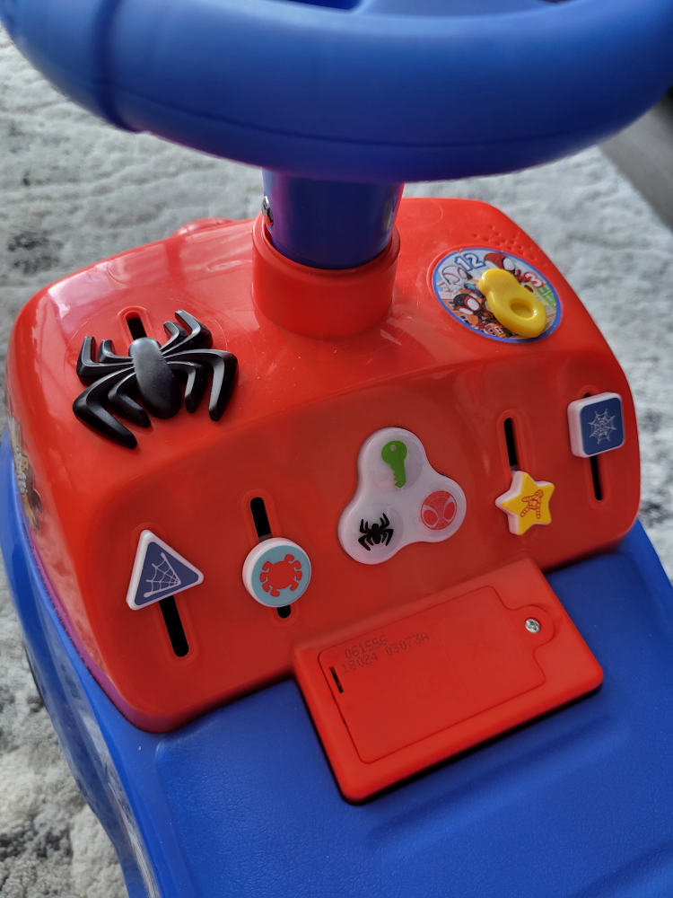 Spiderman Ride-On Car - photo 3