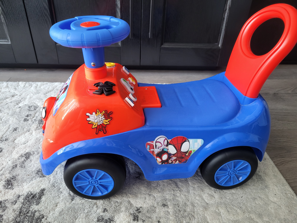 Spiderman Ride-On Car - photo 4