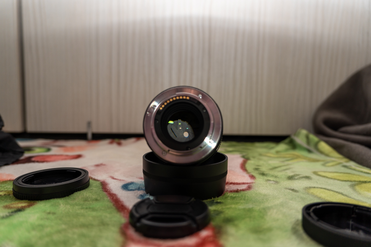 Sigma 18-50mm F2.8 DC DN C Lens Sony E mount with Neewer filters