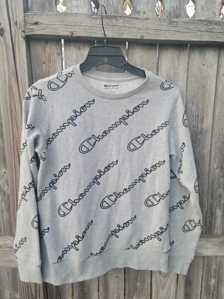 Champion Athleticwear Gray Sweatshirt - XL thumbnail