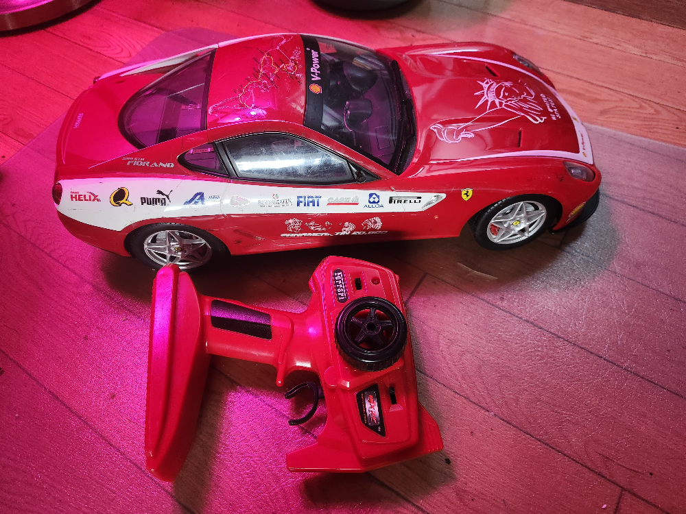 Ferrari 599 GTO Fiorano Radio Control Car - photo 5