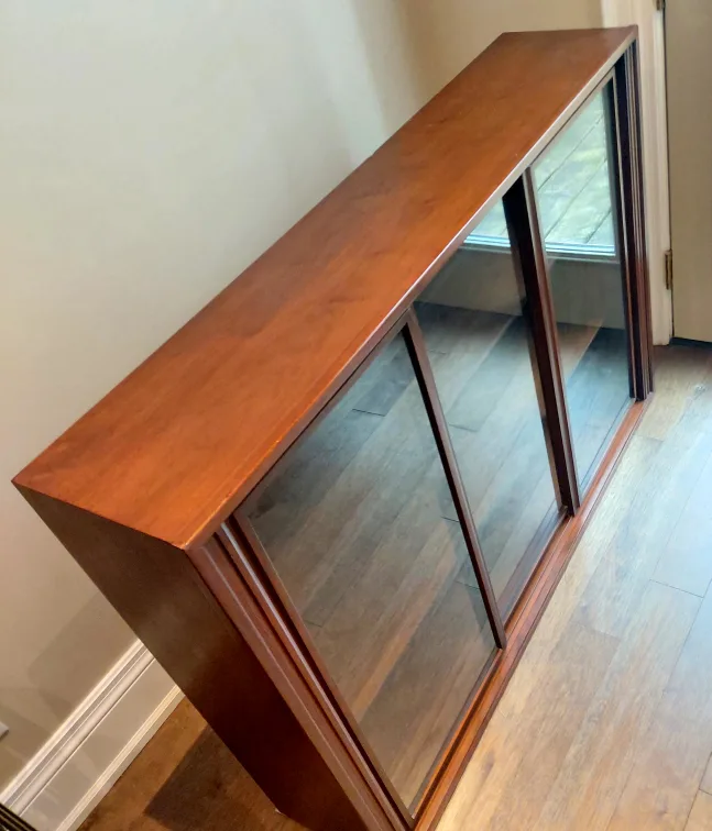 Mid-Century Modern Hutch/Display Cabinet thumbnail