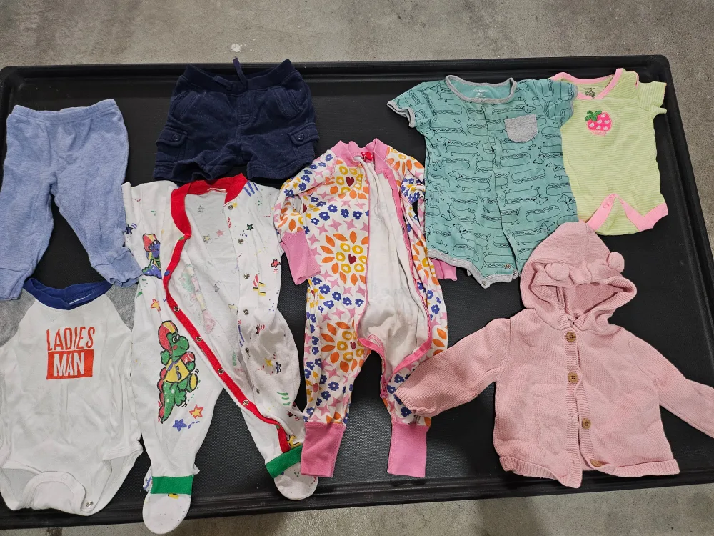 Baby Clothes Bundle - 1 yr old and under thumbnail