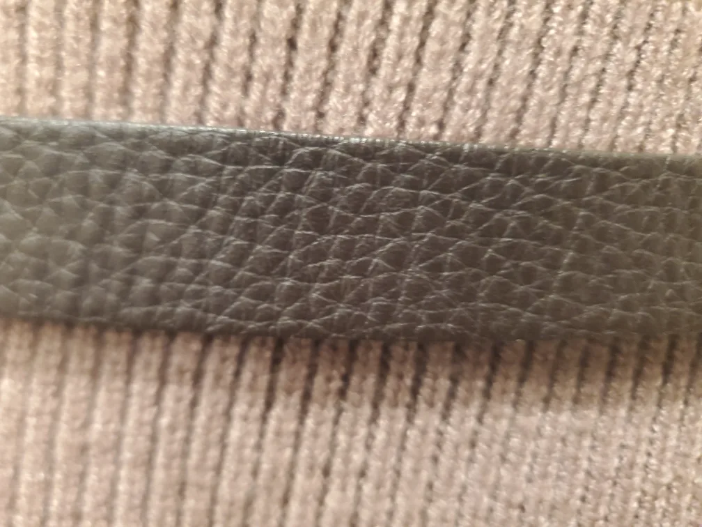 Banana Republic leather size small image indicator(5)