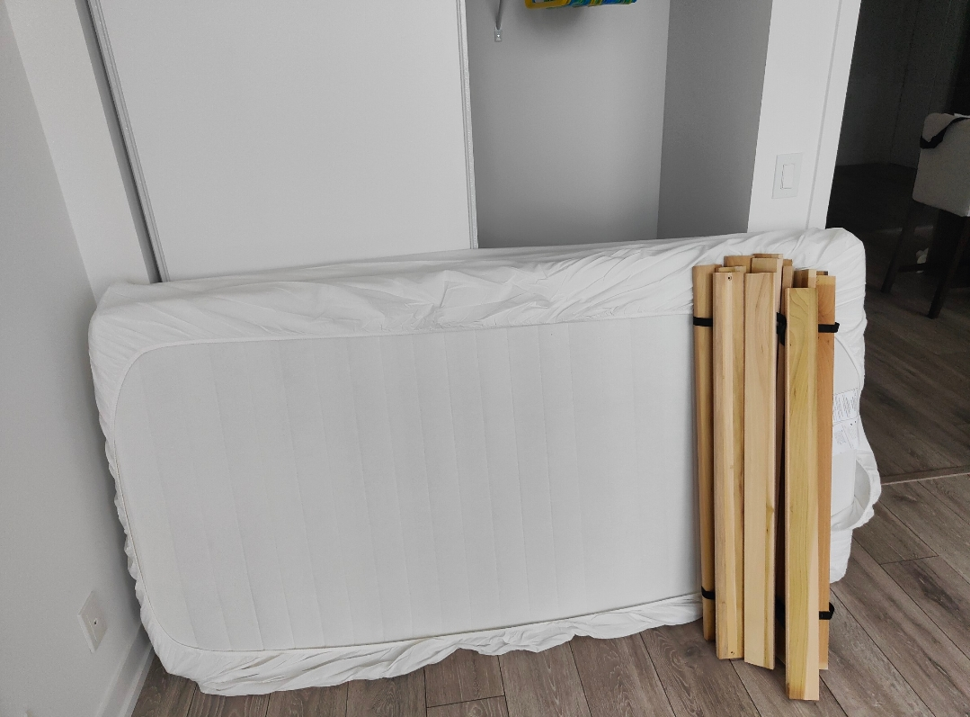 Ikea Wood Single Bed with mattress - photo 3