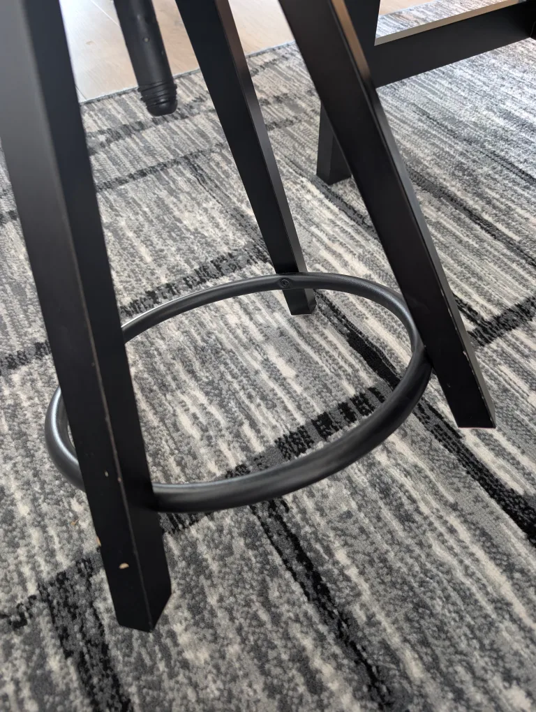 VADHOLMA Kitchen Island and Chairs image indicator(7)