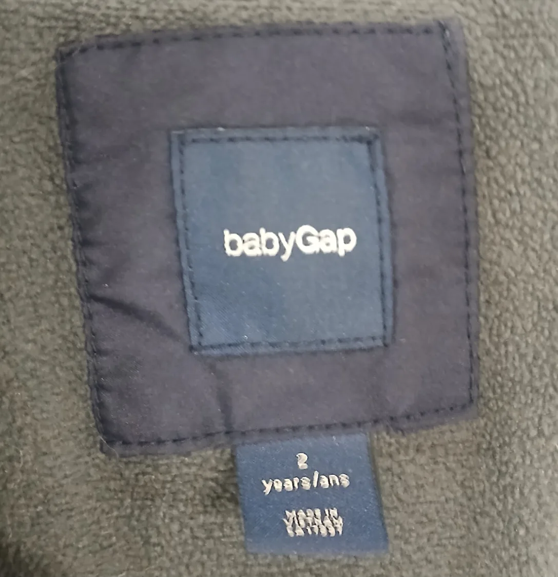 babyGap Puffer Jacket - Size 2 Years image indicator(3)