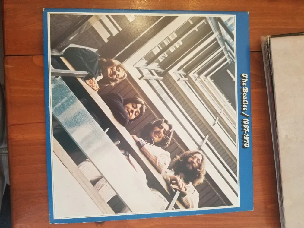 The Beatles 1967-1970 Vinyl Record thumbnail