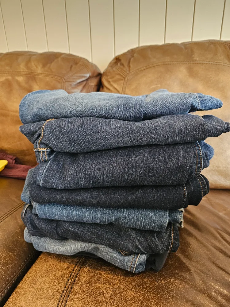 maternity jeans lot (L-XL) thumbnail